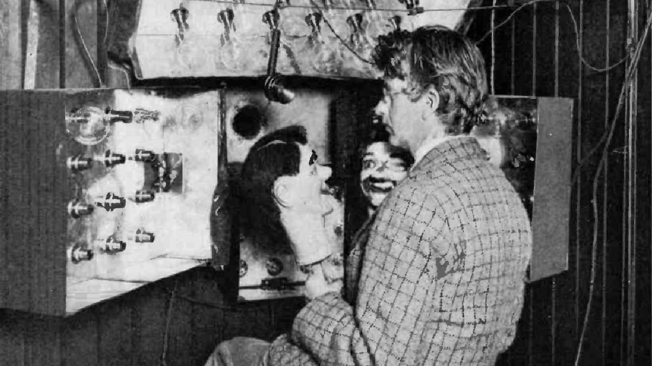 John Logie Baird with Stooky Bill. Image: Public Domain.